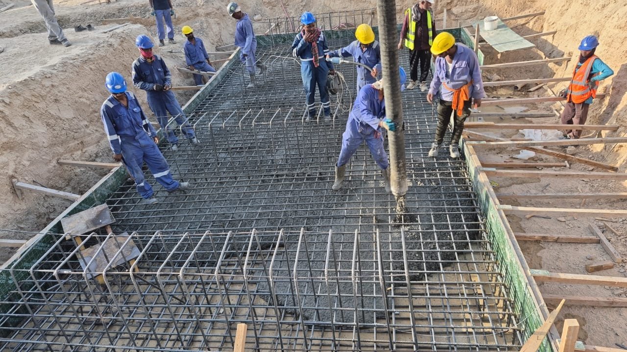 Placing concrete to a reinforced slab